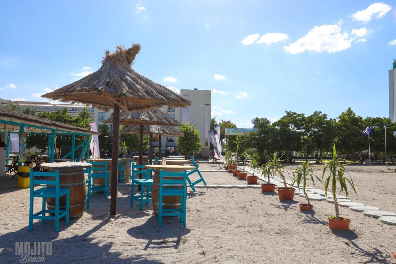 Hotel Venus Mamaia Esterno foto