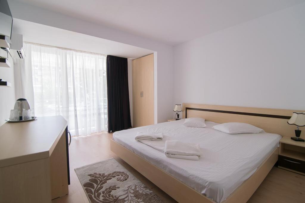 Hotel Venus Mamaia Esterno foto
